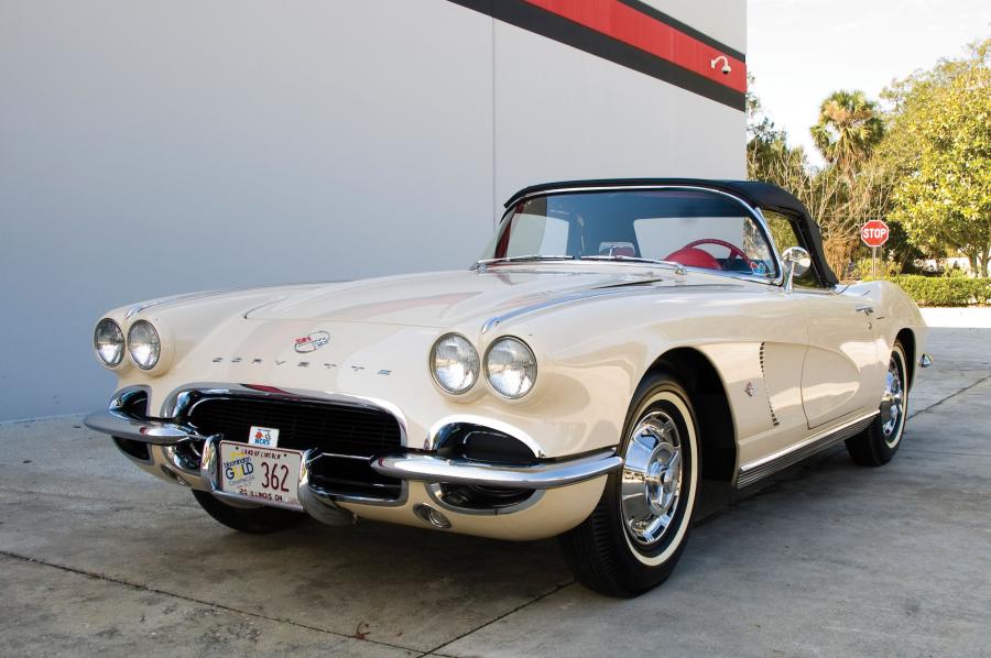 Chevrolet Corvette Roadster 1962 года  (фото 6 из 9)